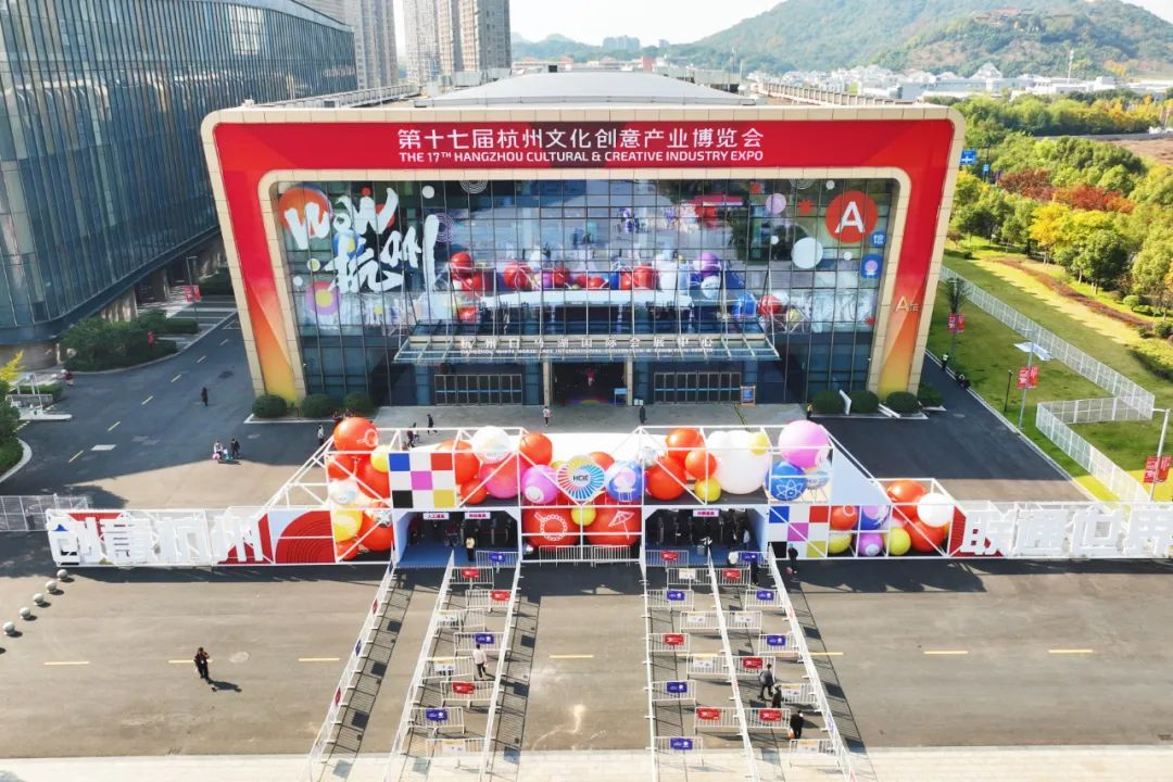 在文博会现场玩“穿越”？J9国际站“潮”科技很吸睛！